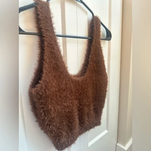 Reebok Brown Fluffy Bralette/ Crop top - Picture 7 of 9